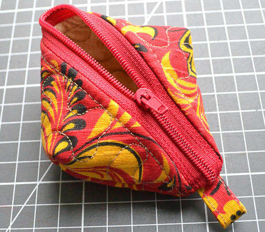 Three Zipper Purse Sewing Pattern